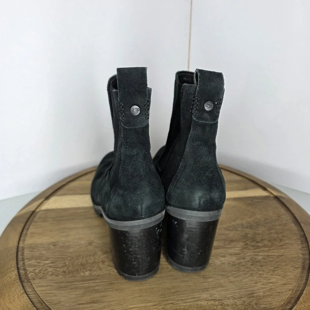 Ugg Hazel Waterproof Chelsea Block Heel Bootie Black Suede Size 8.5‎ Chunky Y2K